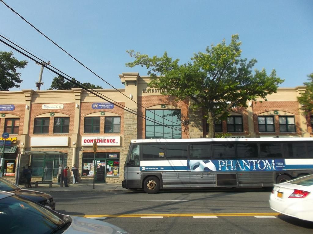 Pictures in Eltingville, Staten Island (Ridge 2015, house